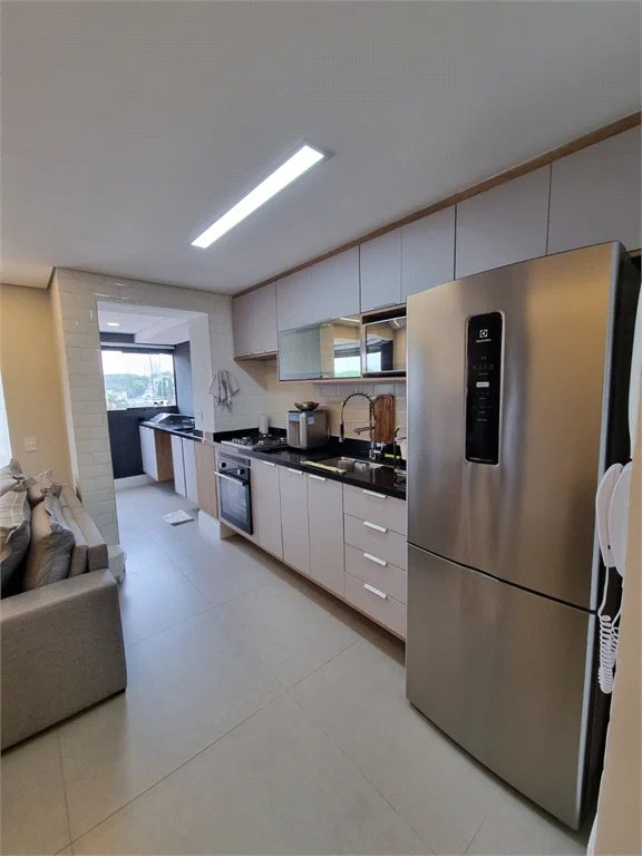 Apartamento à venda com 3 quartos, sendo 1 suíte, em Ferreira, São Paulo, SP
