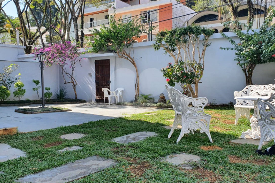 Sobrado à venda com 5 quartos, sendo 3 suítes, em Jardim Virginia Bianca, São Paulo, SP