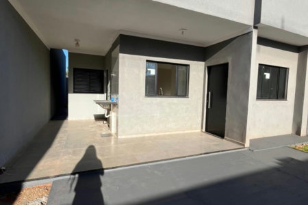 Casa à venda ou para alugar com 2 quartos, sendo 1 suíte,  em Jardim Bela Vista, Três Lagoas, MS