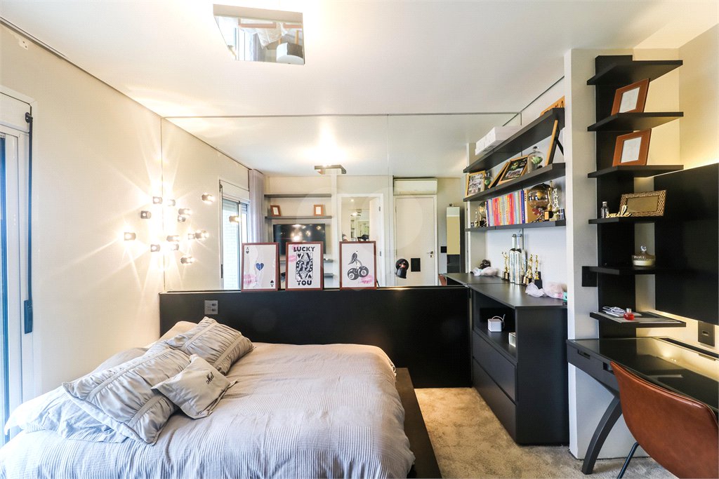 Apartamento à venda com 3 suítes em Cidade Monções, São Paulo, SP