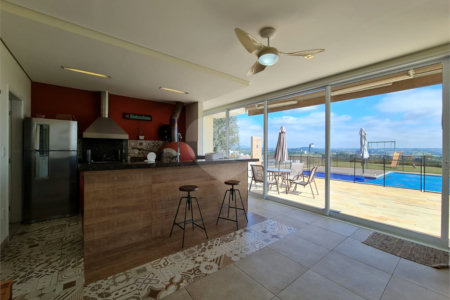 Casa à venda ou para alugar com 4 suítes no condomínio Residencial Jardim Primavera, Louveira - SP