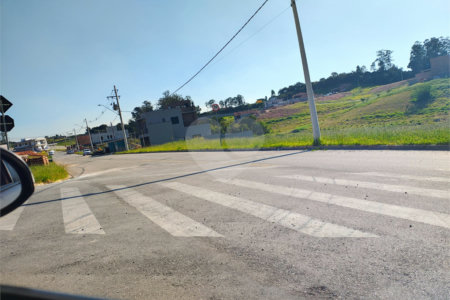 Terreno à venda no condomínio Lago Azul, Jundiaí - SP