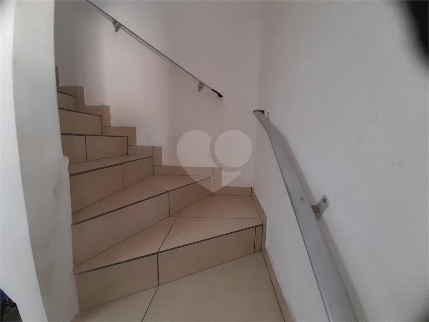 Sobrado à venda com 3 quartos, sendo 2 suítes, em Vila Gustavo, São Paulo, SP