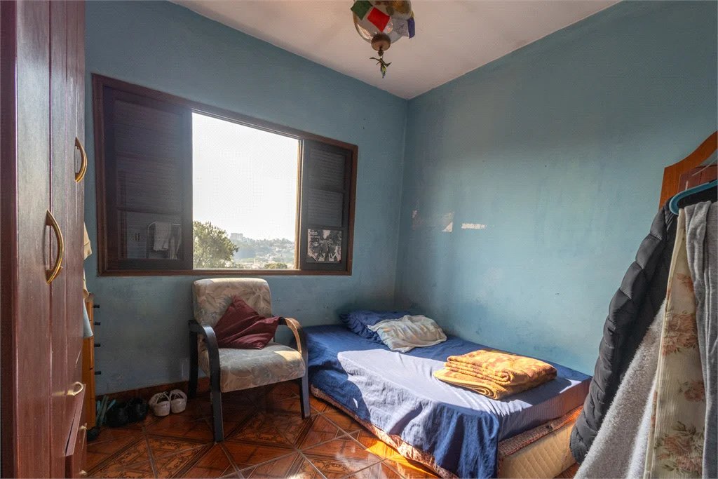 Sobrado à venda com 3 quartos em Vila Sônia, São Paulo, SP