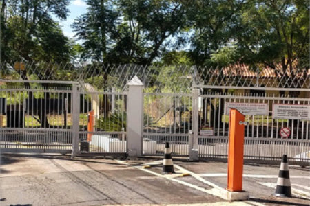 Terreno à venda com 1 suíte em Pinheirinho, Vinhedo, SP