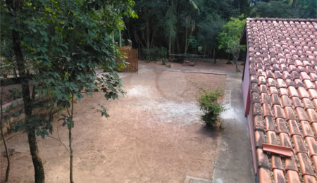 Chácara à venda com 4 quartos em Pinheirinho, Atibaia, SP