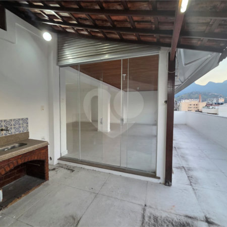 Cobertura à venda ou para alugar com 3 quartos, sendo 1 suíte, em Tijuca, Rio de Janeiro, RJ