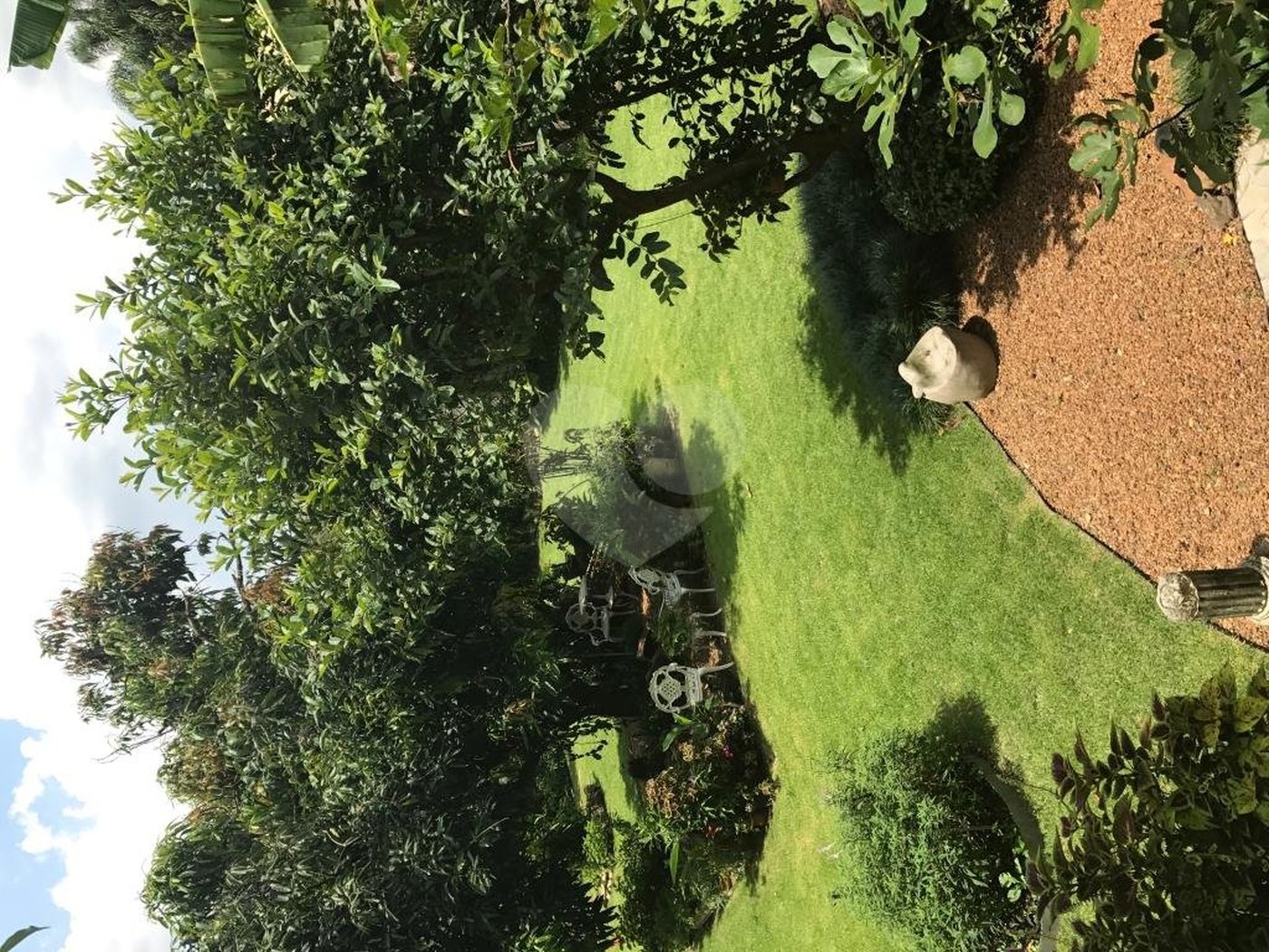 Sobrado à venda com 7 quartos, sendo 1 suíte,  em Real Parque, São Paulo, SP