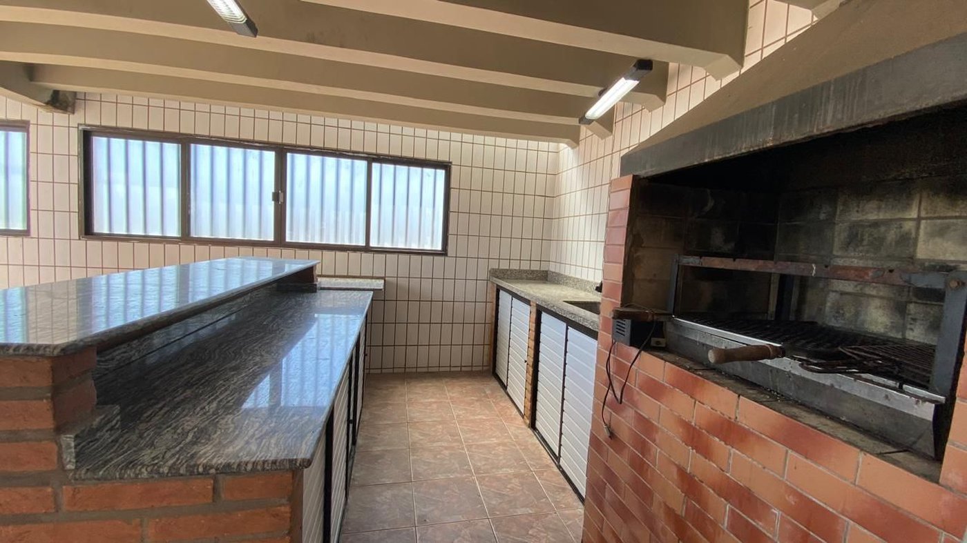 Cobertura com 4 dormitórios à venda, 400 m² por R$ 2.580.000,00 - Ponta da Praia - Santos/SP