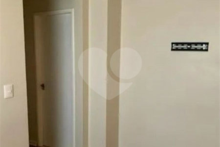 Apartamento à venda com 3 quartos, sendo 1 suíte, em Jardim Augusta, São José dos Campos, SP