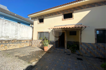 Casa à venda com 2 quartos, sendo 1 suíte, em Campo Grande, Rio de Janeiro, RJ