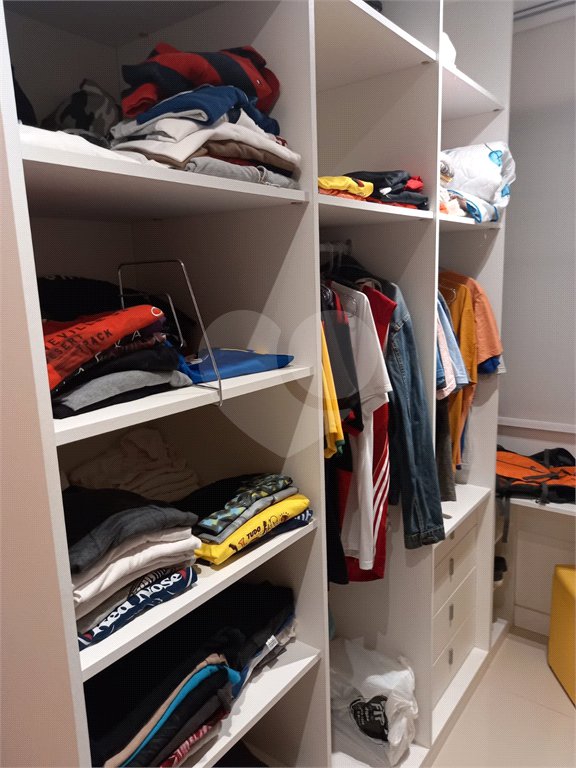 Apartamento à venda com 3 quartos, sendo 1 suíte, em Rio Comprido, Rio de Janeiro, RJ