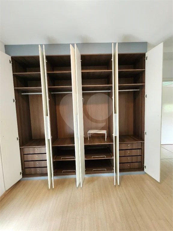 Apartamento à venda com 3 suítes em Santana, São Paulo, SP