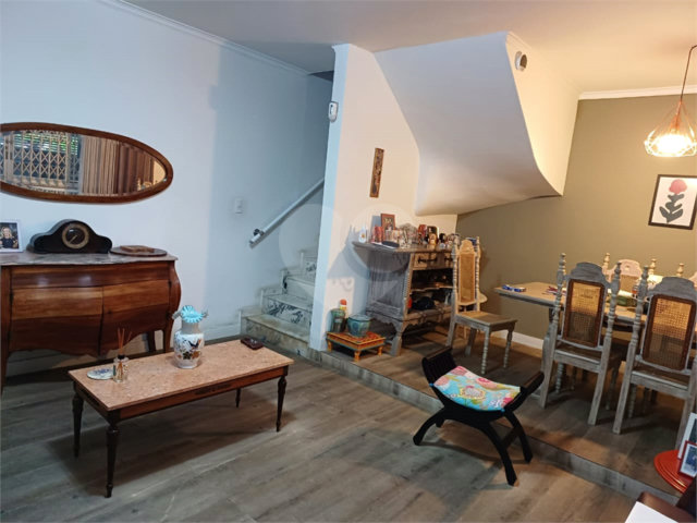 Casa à venda com 3 quartos, sendo 1 suíte,  em Santana, São Paulo, SP