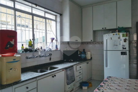 Casa à venda com 3 quartos, sendo 1 suíte, em Santo Amaro, São Paulo, SP