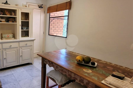 Apartamento à venda com 4 suítes em Vila Andrade, São Paulo, SP