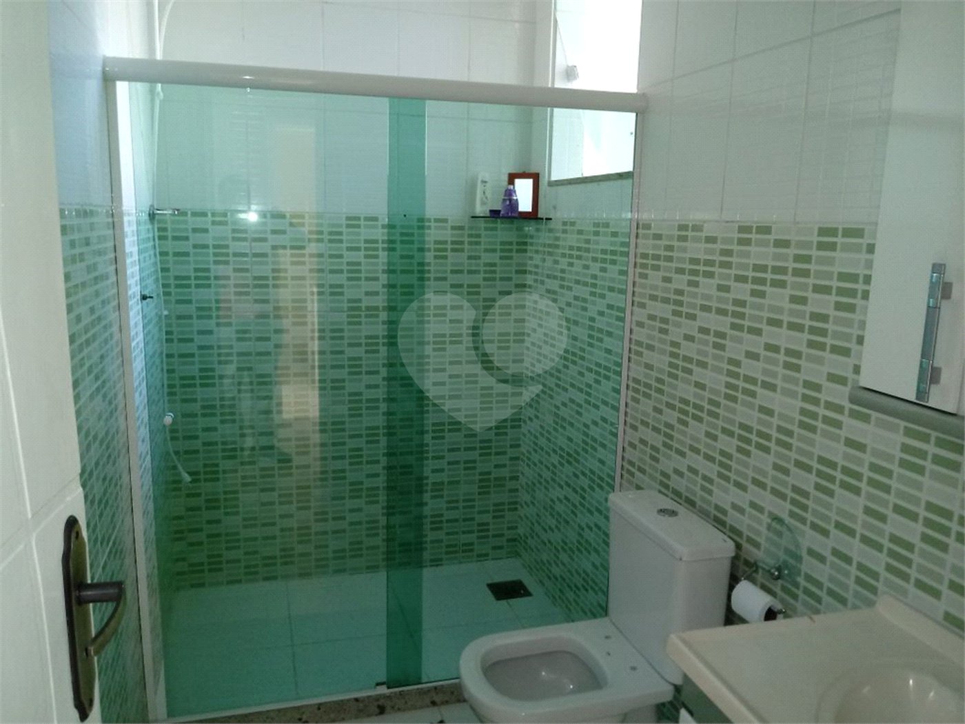 Casa à venda com 4 quartos, sendo 3 suítes, em Campo Grande, Rio de Janeiro, RJ