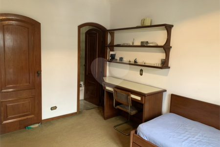Sobrado à venda com 4 quartos, sendo 3 suítes, em Planalto Paulista, São Paulo, SP