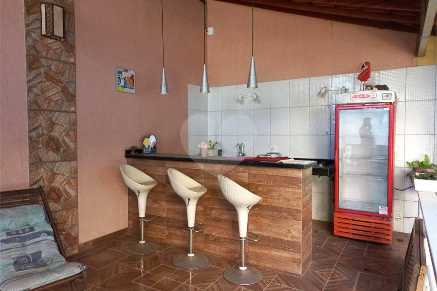 Casa à venda com 6 quartos, sendo 2 suítes, no Brasilândia, São Paulo, SP