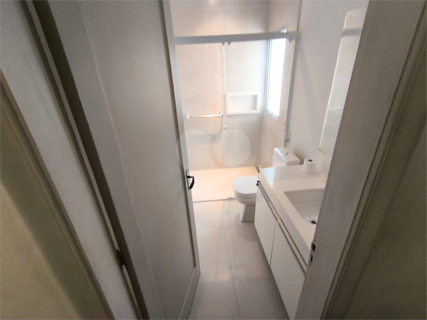 Sobrado à venda com 5 quartos, sendo 1 suíte, em Jardim Trussardi, São Paulo, SP
