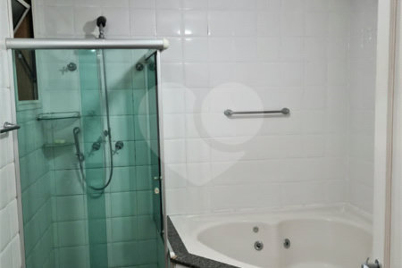Casa à venda com 3 suítes no condomínio Residencial Courtyard Village, São Paulo - SP