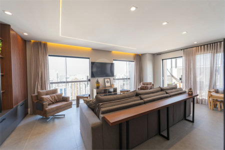 Apartamento à venda com 3 quartos, sendo 1 suíte,  em Vila Mascote, São Paulo, SP