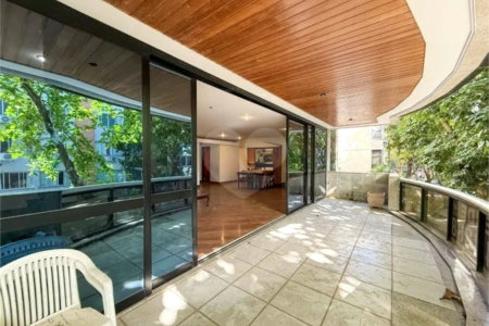 Apartamento à venda com 4 quartos, sendo 2 suítes, em Leblon, Rio de Janeiro, RJ