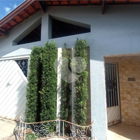 Casa à venda com 2 quartos em Cambuí, Itapetininga, SP