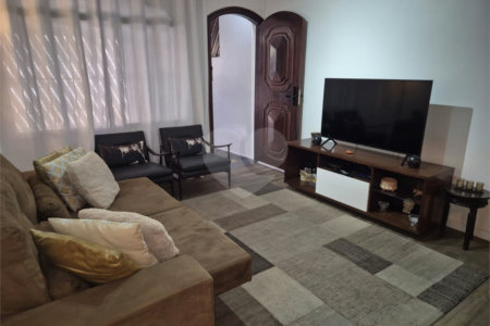 Sobrado à venda com 2 quartos em Vila Gumercindo, São Paulo, SP