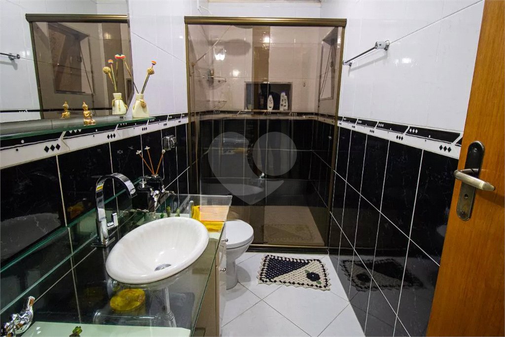 Sobrado à venda com 3 quartos, sendo 1 suíte, em Vila Medeiros, São Paulo, SP