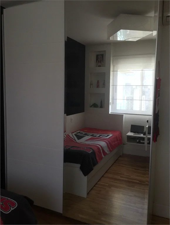 Apartamento à venda com 4 suítes em Vila Gertrudes, São Paulo, SP
