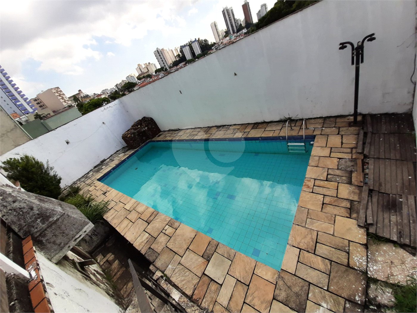 Casa à venda com 5 quartos, sendo 1 suíte, em Jardim Franca, São Paulo, SP