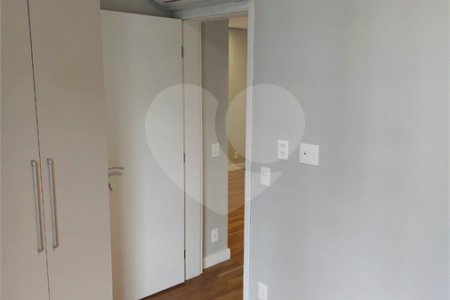 Apartamento para alugar com 2 quartos, sendo 1 suíte,  em Brooklin, São Paulo, SP