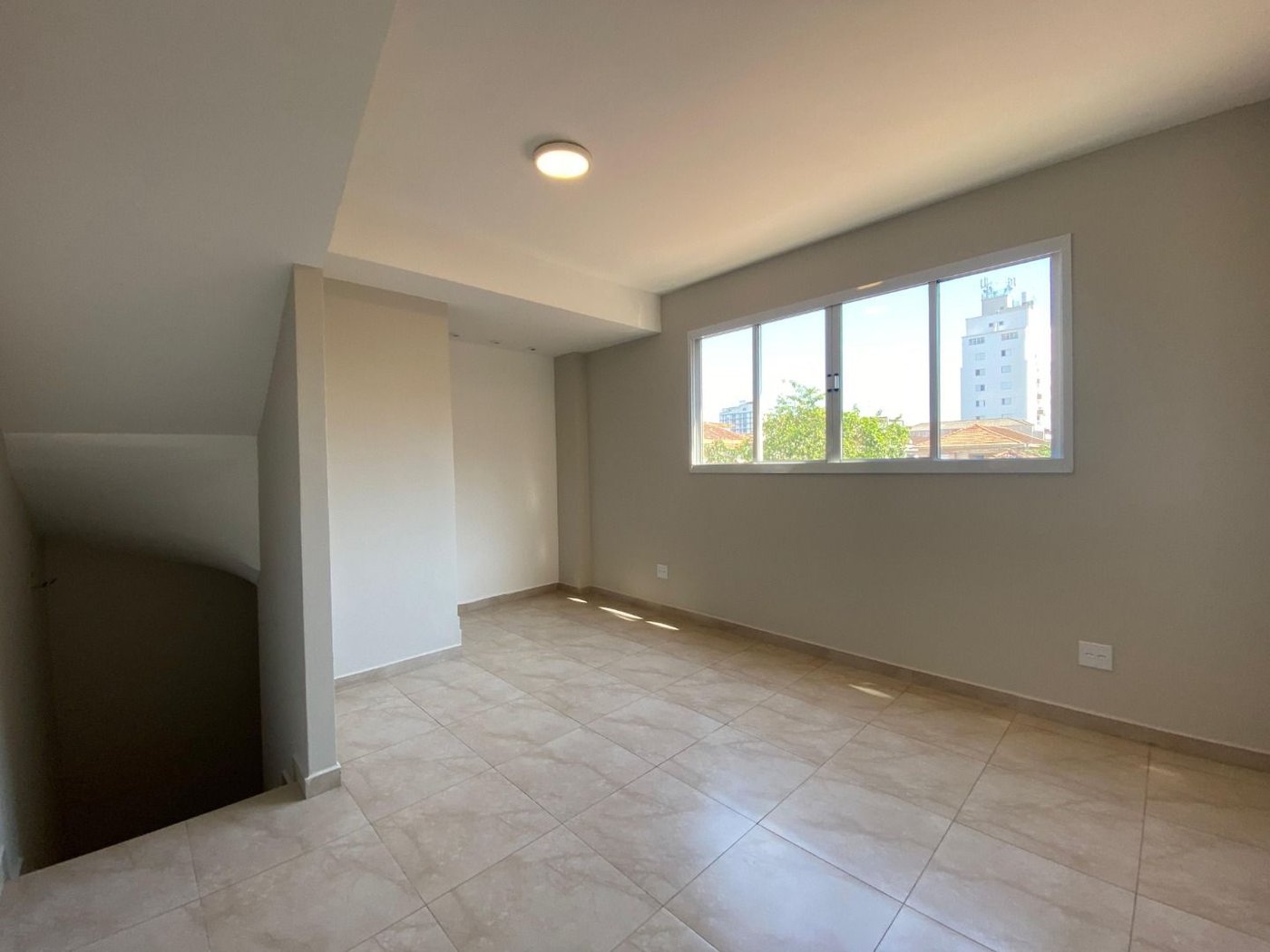 Casa com 2 dormitórios à venda, 106 m² por R$ 580.000,00 - Marapé - Santos/SP