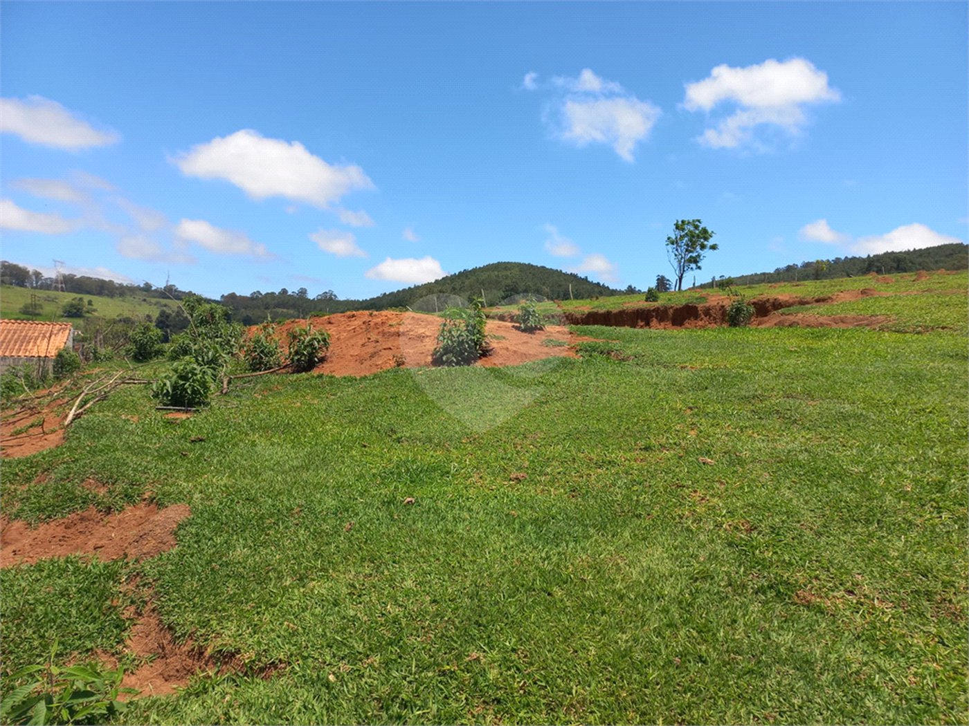 Sítio à venda com 1 quarto em Recanto Amapola, Bragança Paulista, SP