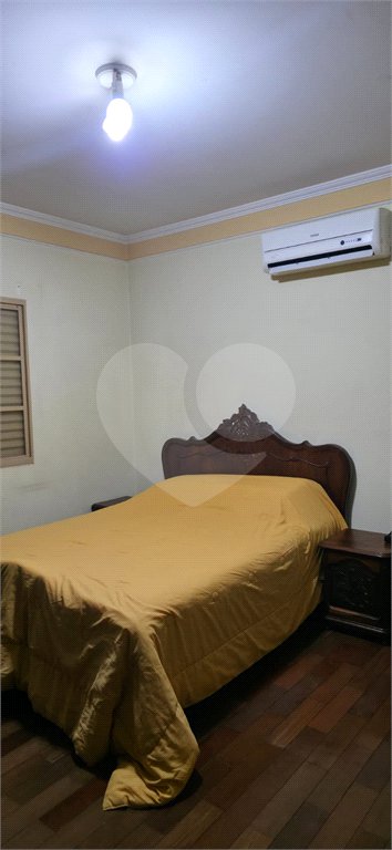 Casa à venda no Parque Fehr de 500m²