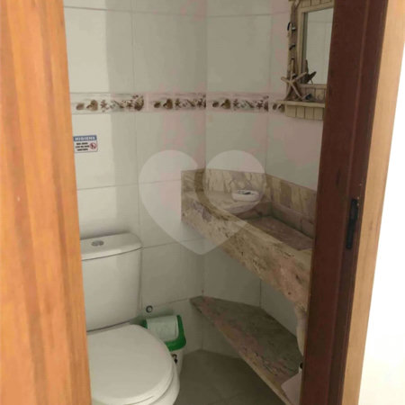 Casa à venda com 3 quartos, sendo 1 suíte, em Juquehy, São Sebastião, SP
