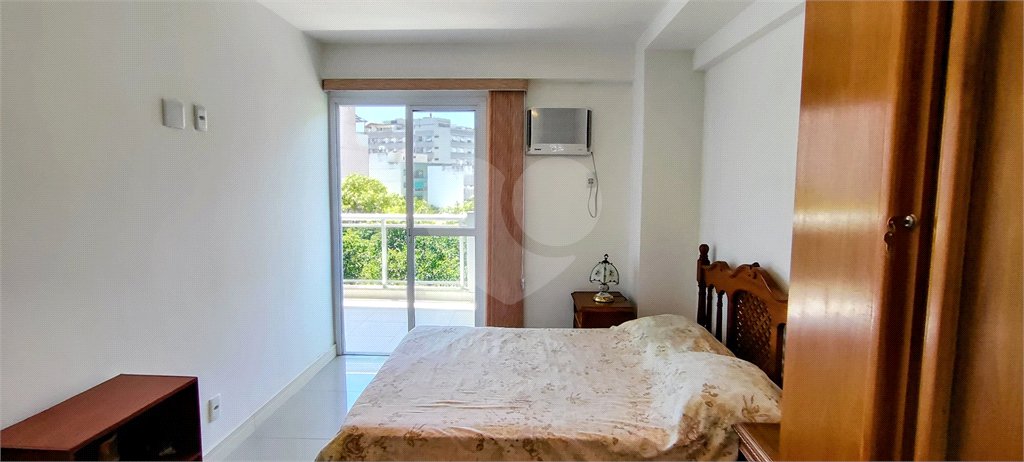Cobertura à venda com 3 quartos, sendo 1 suíte,  em Tijuca, Rio de Janeiro, RJ