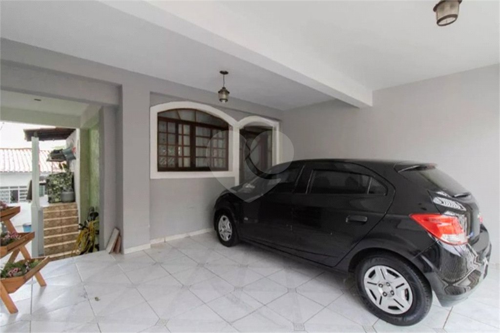 Casa à venda com 2 quartos, sendo 1 suíte, em Jardim Santa Clara, Guarulhos, SP