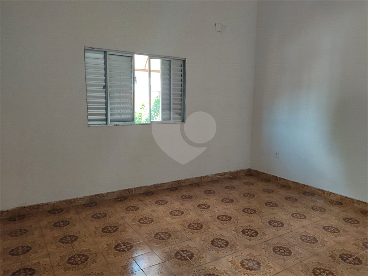 Sobrado à venda com 4 quartos, sendo 1 suíte, em Cidade Jardim Cumbica, Guarulhos, SP