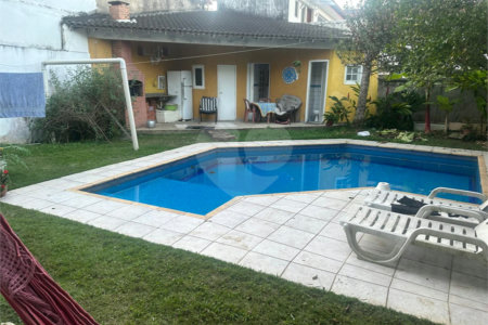 Casa à venda com 5 suítes em Barra da Tijuca, Rio de Janeiro, RJ