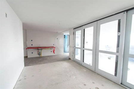 Apartamento à venda com 3 suítes em Vila Firmiano Pinto, São Paulo, SP