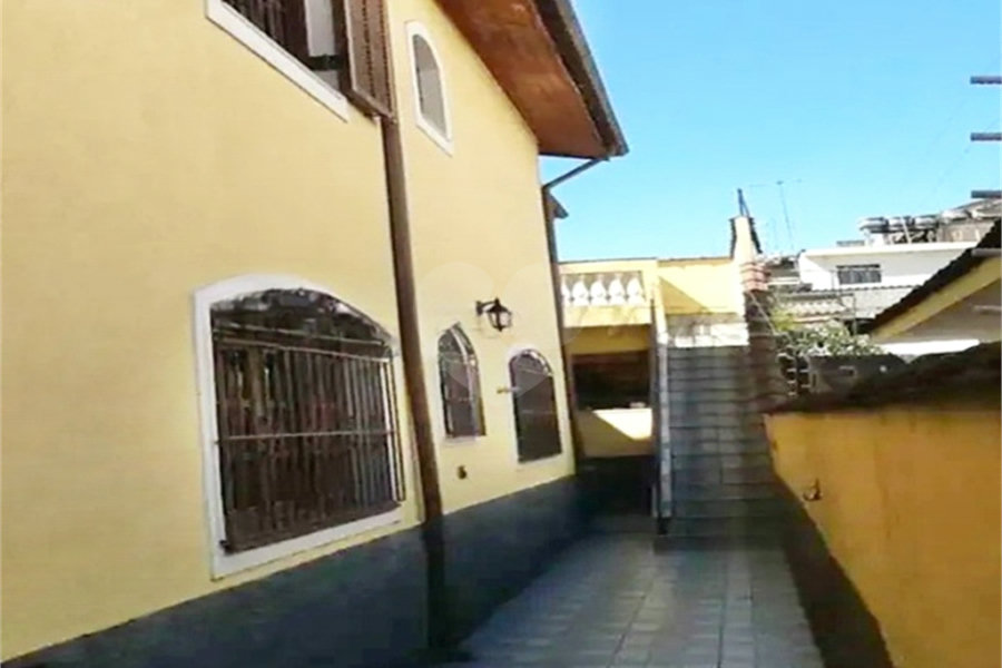 Sobrado à venda com 3 quartos, sendo 1 suíte, em Parque Vitória, São Paulo, SP