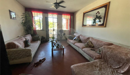 Casa à venda com 3 quartos em Penha, Rio de Janeiro, RJ