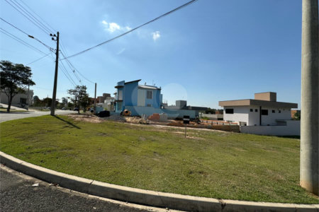 Terreno à venda no condomínio Central Parque, Salto - SP