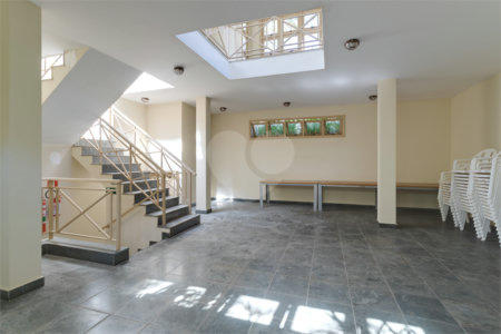 Casa à venda com 4 quartos, sendo 2 suítes, no condomínio Villa Franz Schubert, São Paulo - SP