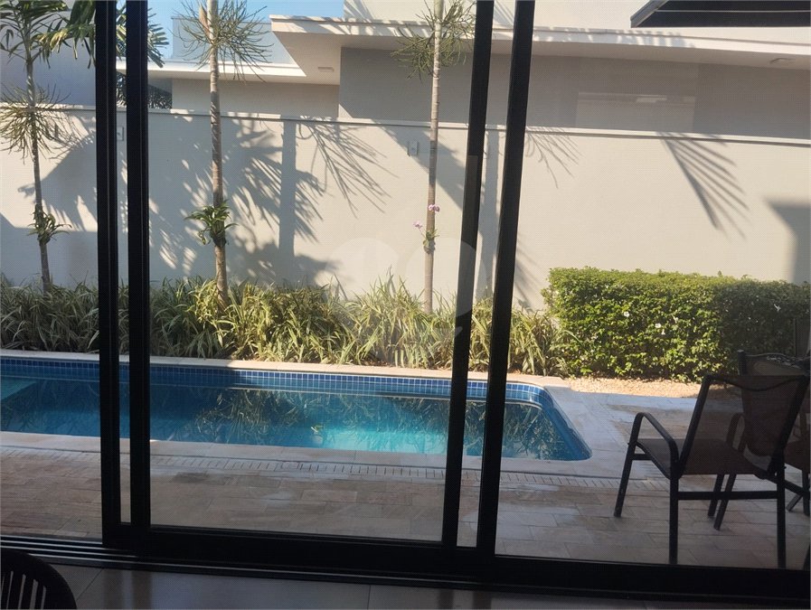 Casa à venda com 3 suítes em Jardim Salto Grande, Araraquara, SP