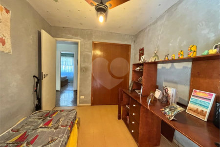 Casa à venda com 3 quartos no condomínio Santa Terezinha, São Paulo - SP