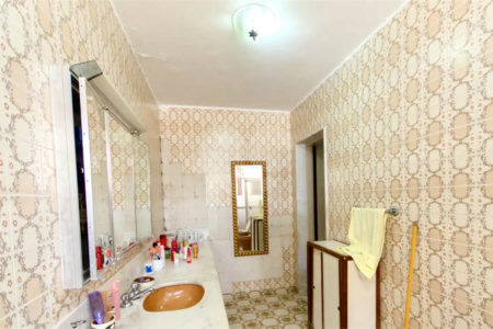 Sobrado à venda com 5 quartos, sendo 1 suíte, em Vila Monumento, São Paulo, SP