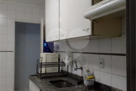 Apartamento à venda com 3 quartos, sendo 1 suíte,  em Vila Andrade, São Paulo, SP